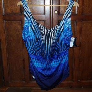 NWT Women's One Piece Swim Suit